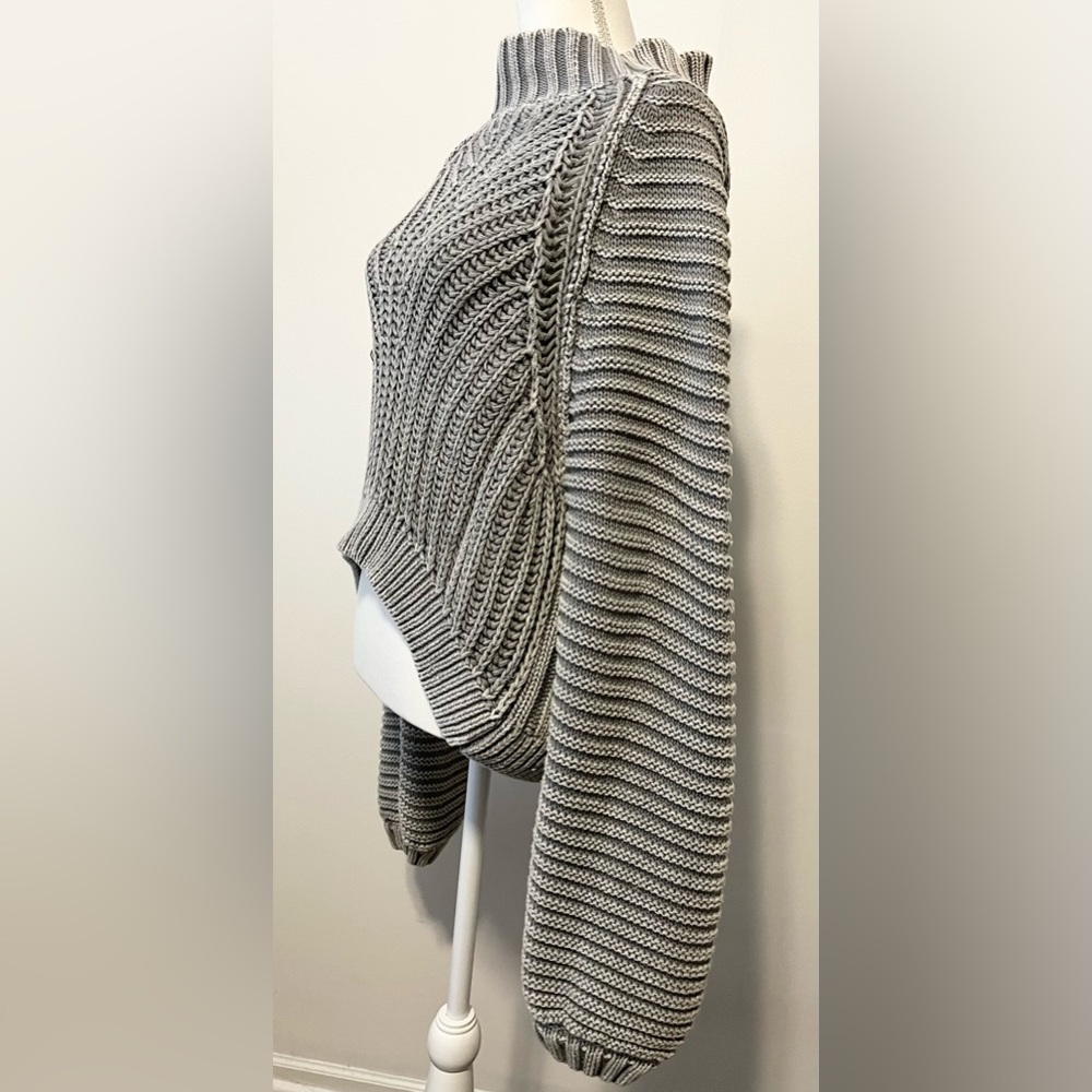 Free People Gray Cotton Sweetheart Ribbed Cropped Sweater with Full Sleeves. Med - Picture 6 of 8